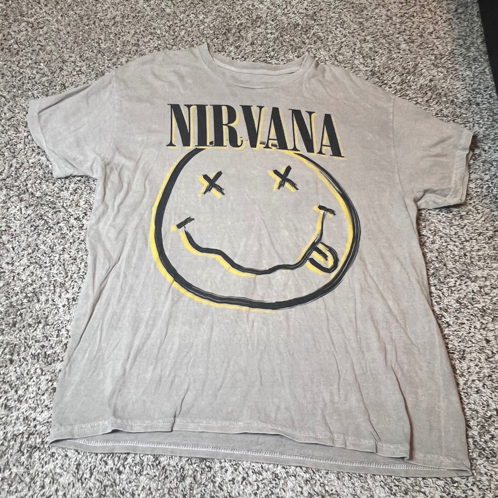 Nirvana‎ Graphic T-Shirt Smiley Face Band Tee Distressed Gray Large